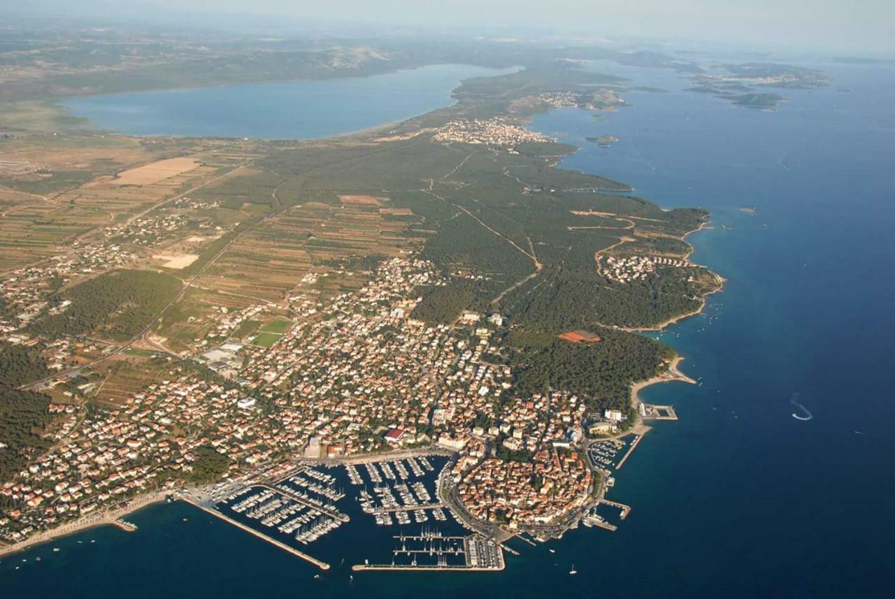 Villa Nina Biograd Na Moru Eksteriør billede